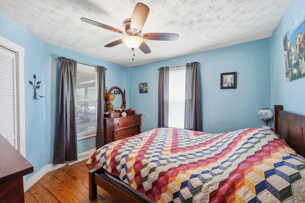 819 Bellows Mill Road Harrodsburg KY 40330