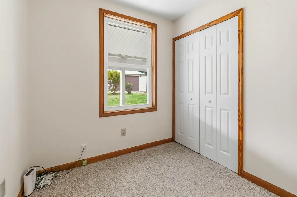72 Bass Circle Nancy KY 42544