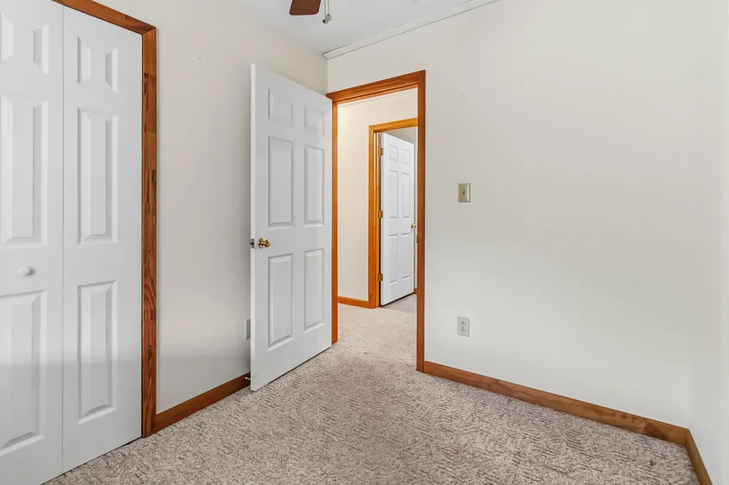 72 Bass Circle Nancy KY 42544