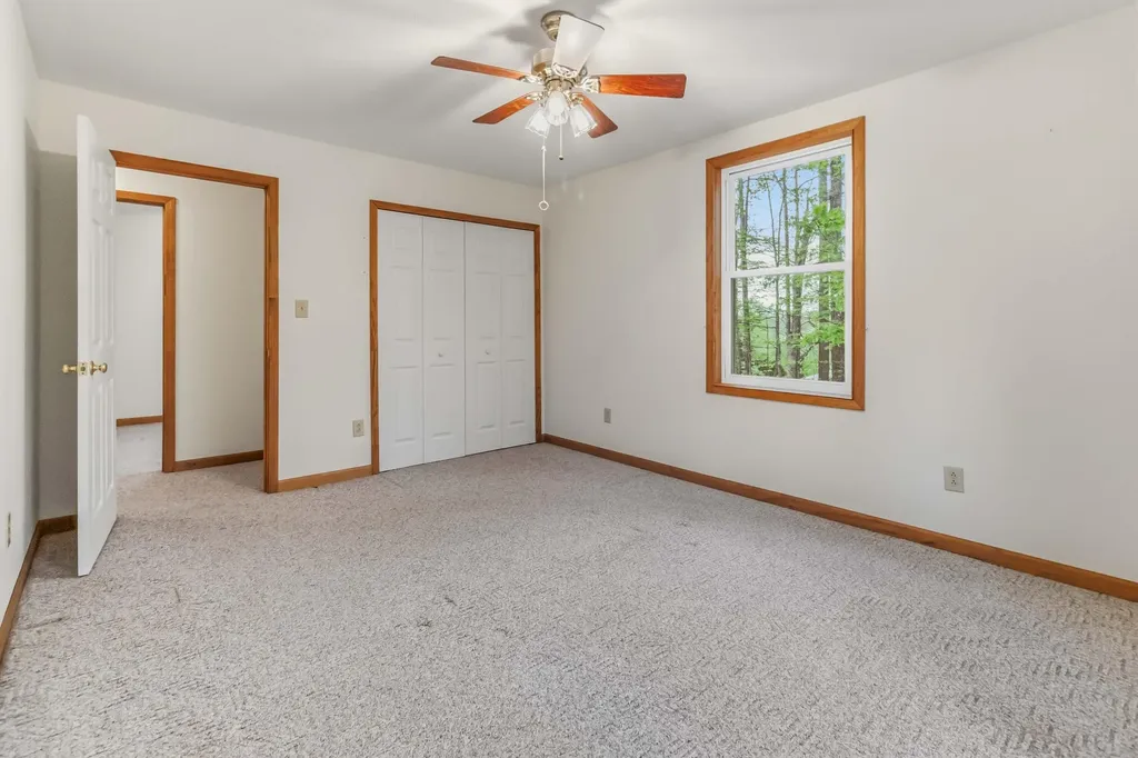 72 Bass Circle Nancy KY 42544