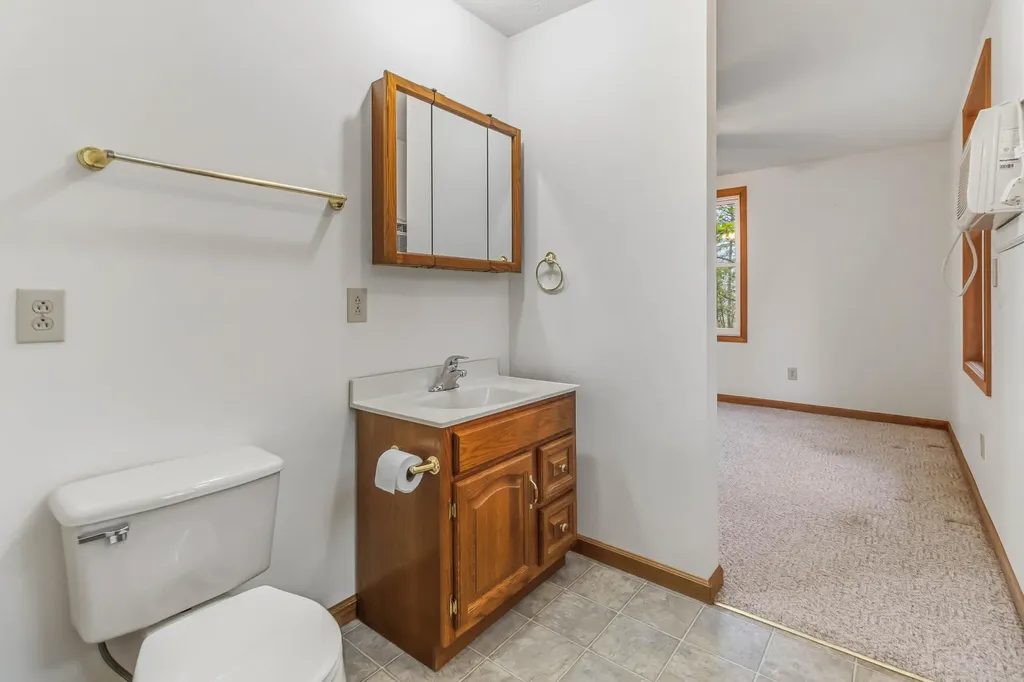 72 Bass Circle Nancy KY 42544