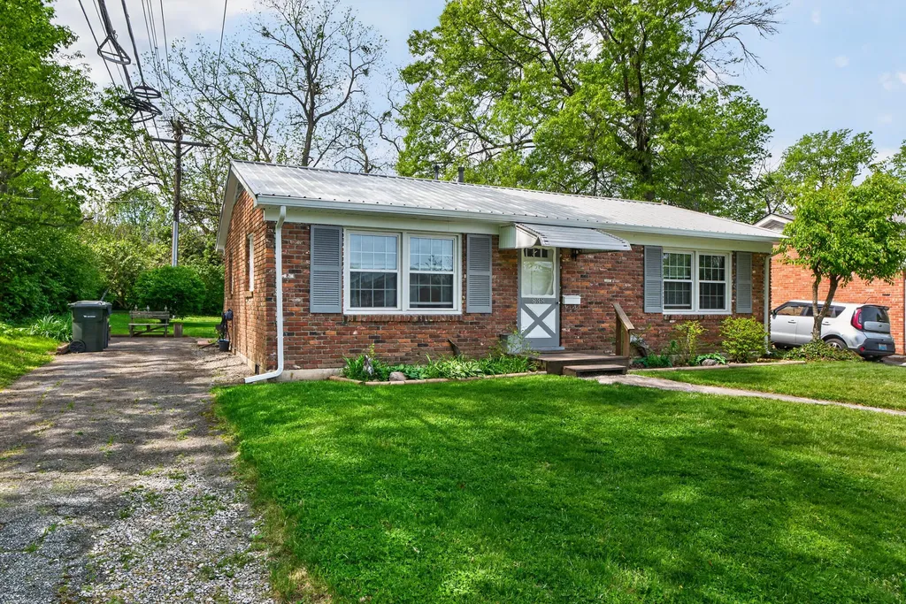 838 Aster Road Lexington KY 40504