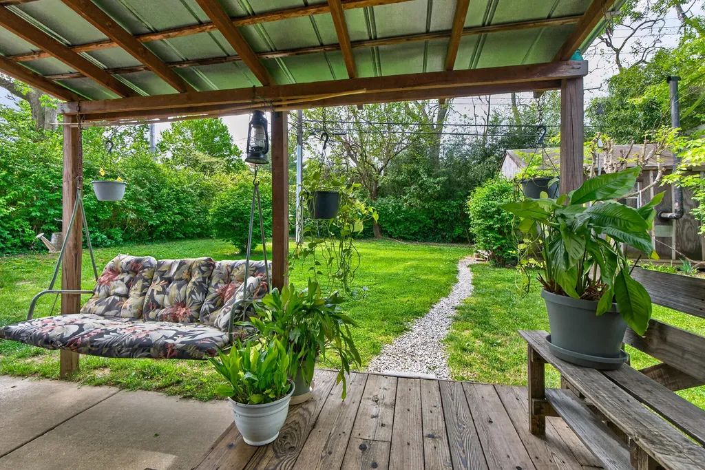 838 Aster Road Lexington KY 40504