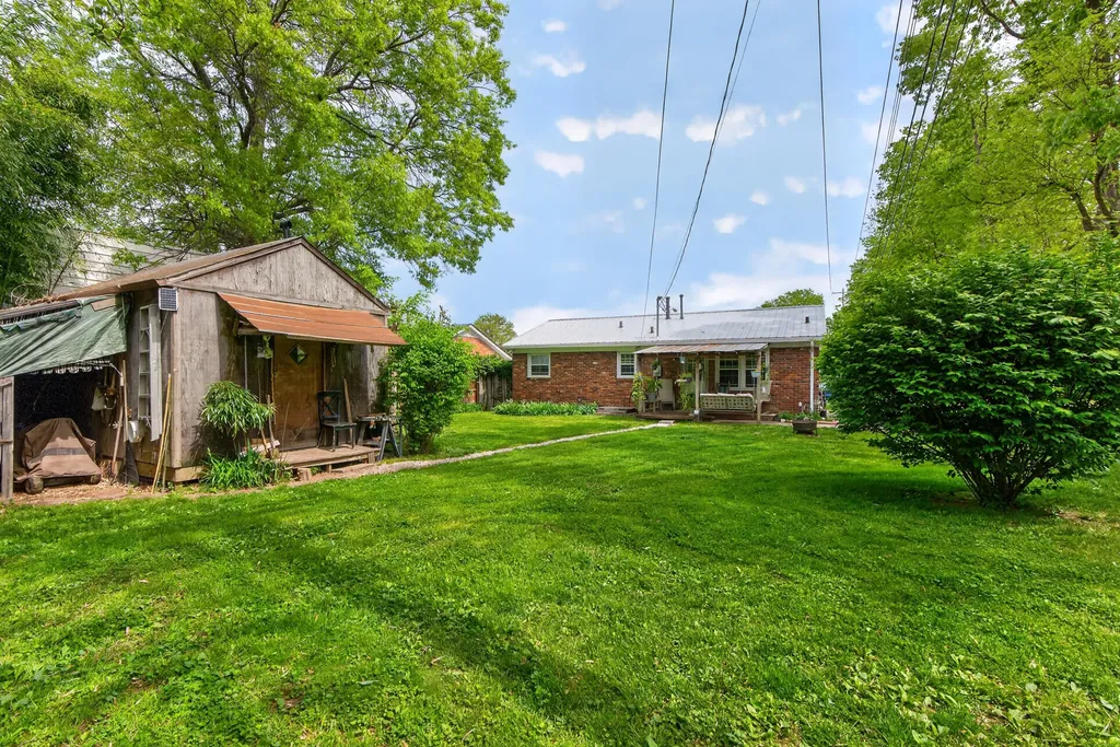 838 Aster Road Lexington KY 40504