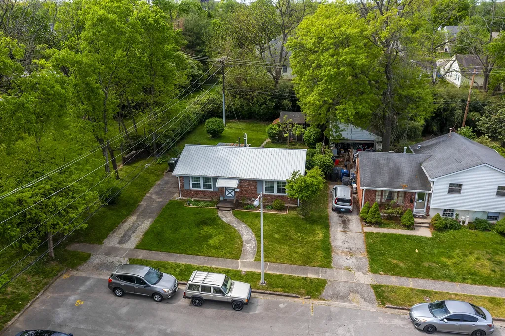 838 Aster Road Lexington KY 40504