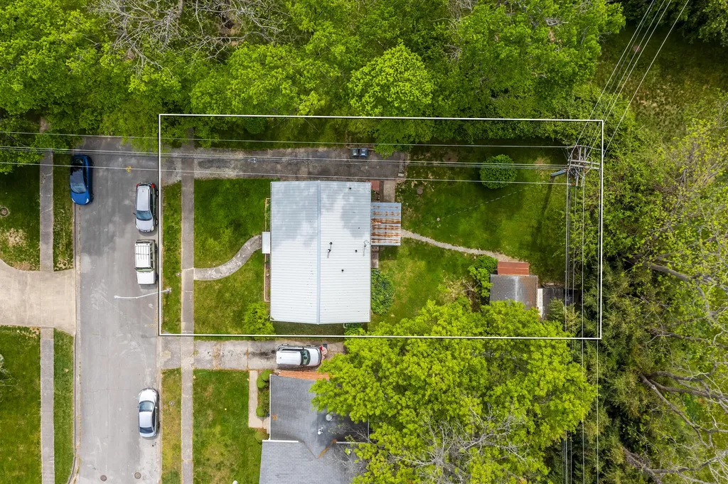 838 Aster Road Lexington KY 40504
