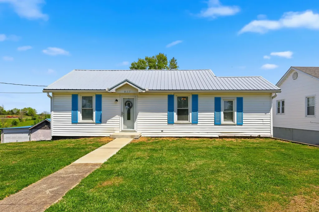 817 Bellows Mill Road Harrodsburg KY 40330
