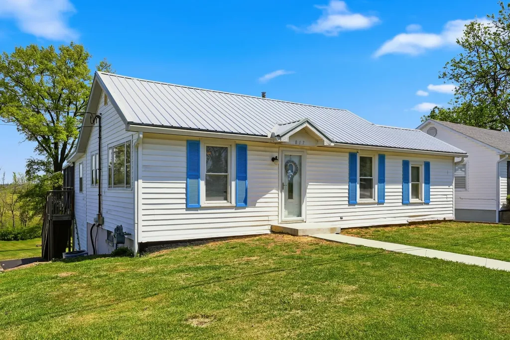 817 Bellows Mill Road Harrodsburg KY 40330