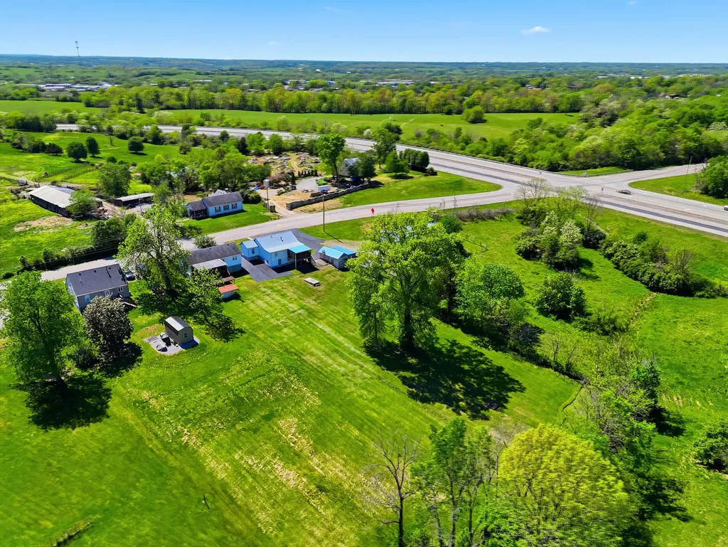 817 Bellows Mill Road Harrodsburg KY 40330