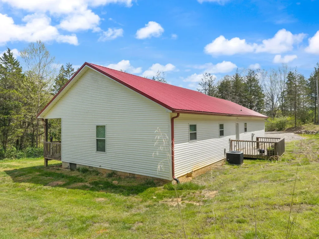 8942 Quicks Run Road Vanceburg KY 41179