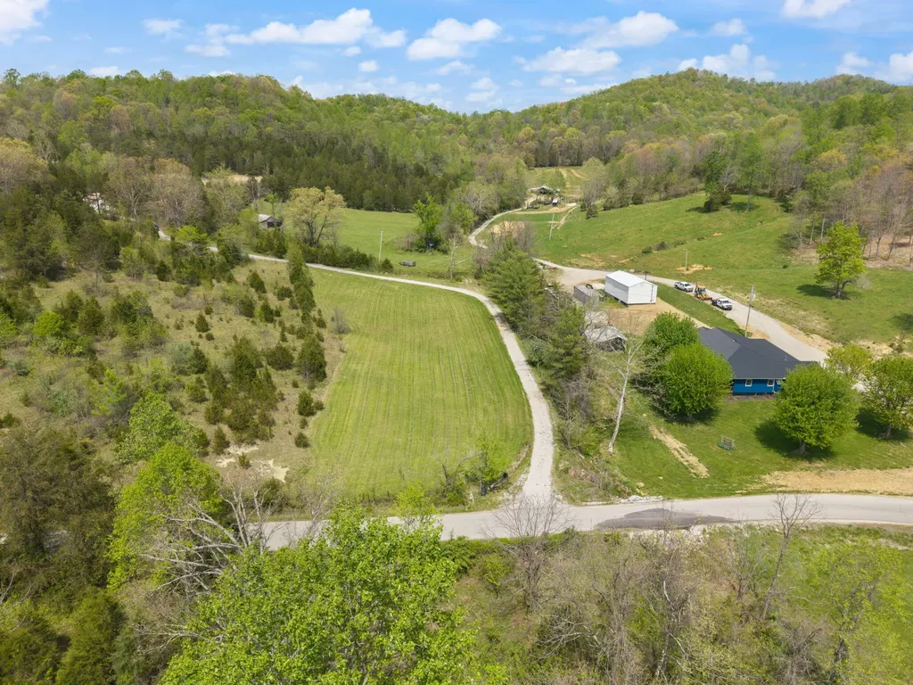 8942 Quicks Run Road Vanceburg KY 41179
