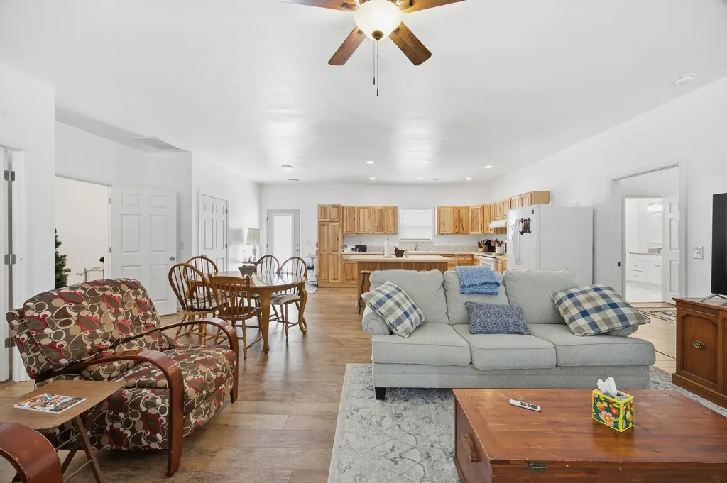 8942 Quicks Run Road Vanceburg KY 41179