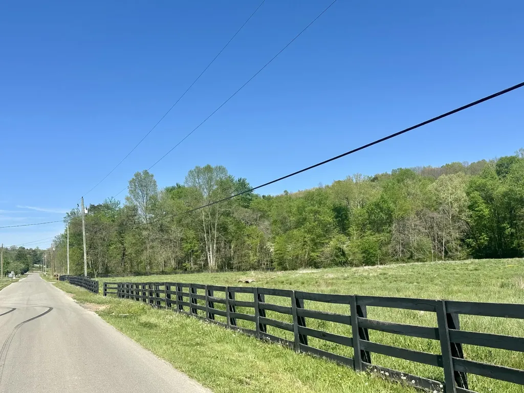 9999 Slate Lick Road London KY 40741
