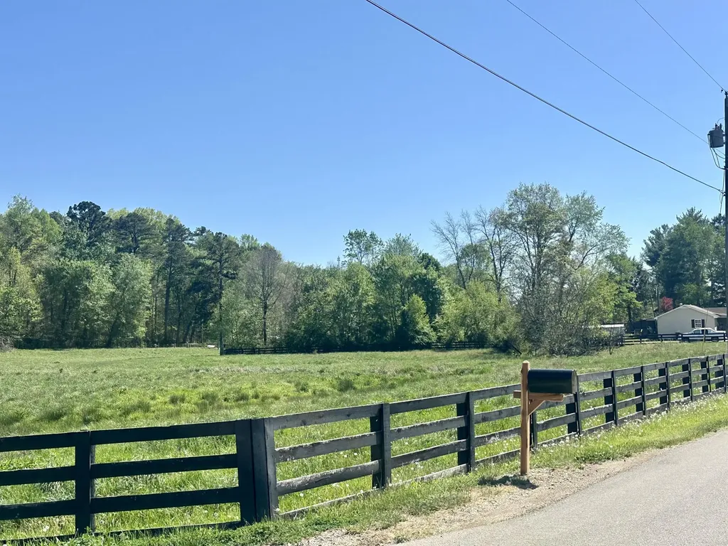 9999 Slate Lick Road London KY 40741