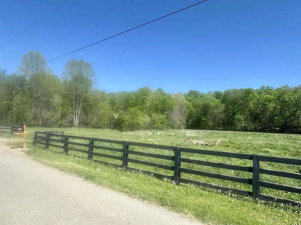9999 Slate Lick Road London KY 40741