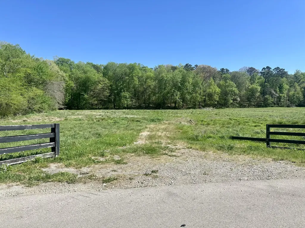 9999 Slate Lick Road London KY 40741