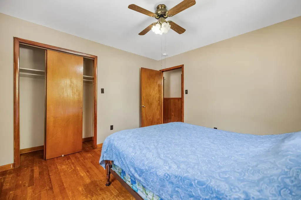 10 Frog Avenue Manchester KY 40962