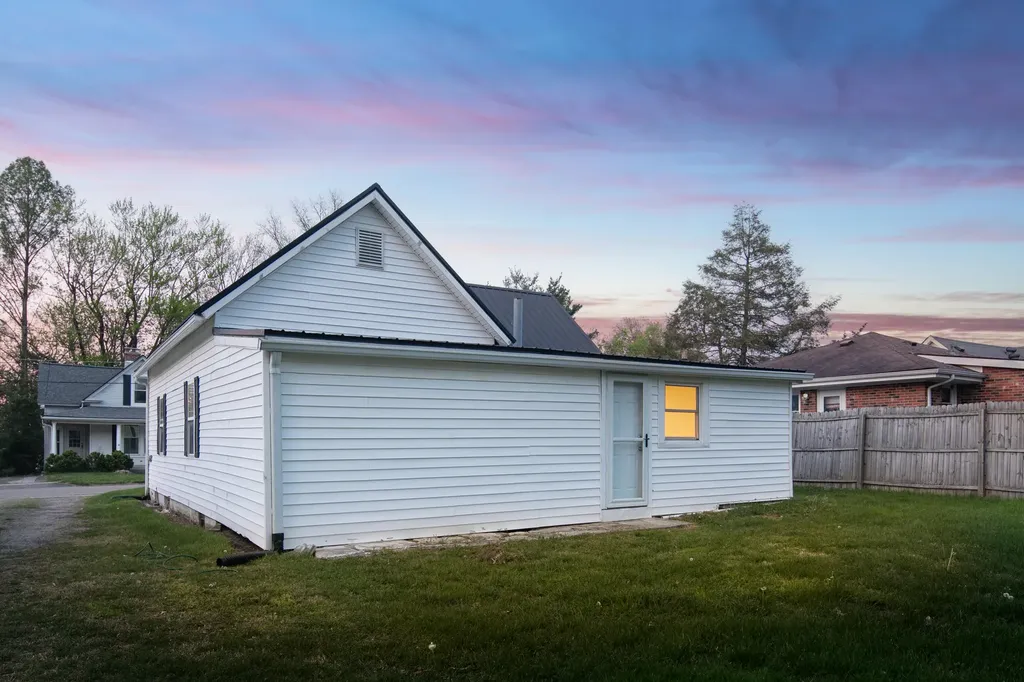 438 Smith Street Danville KY 40422