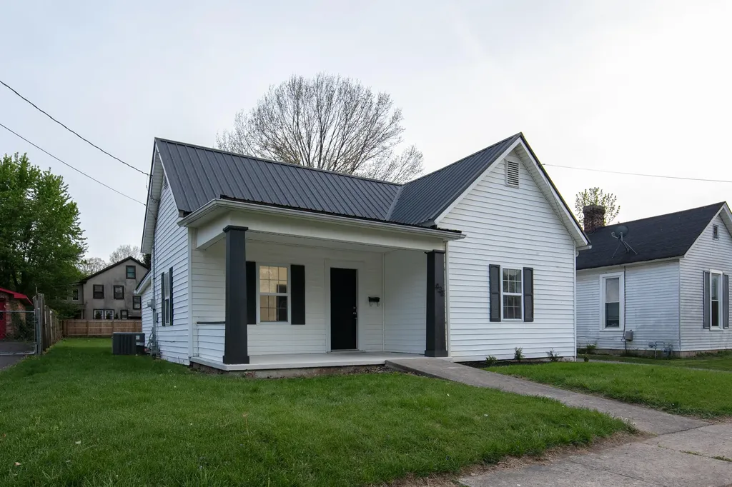 438 Smith Street Danville KY 40422