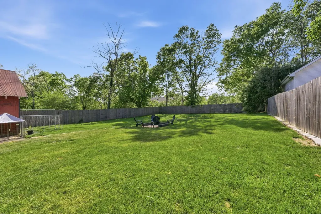 105 Danville Avenue Stanford KY 40484