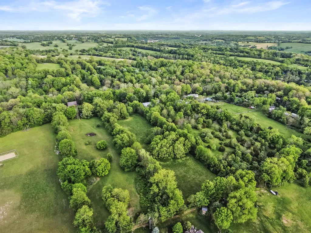 2040 Mcgee 1 Lane Nicholasville KY 40356
