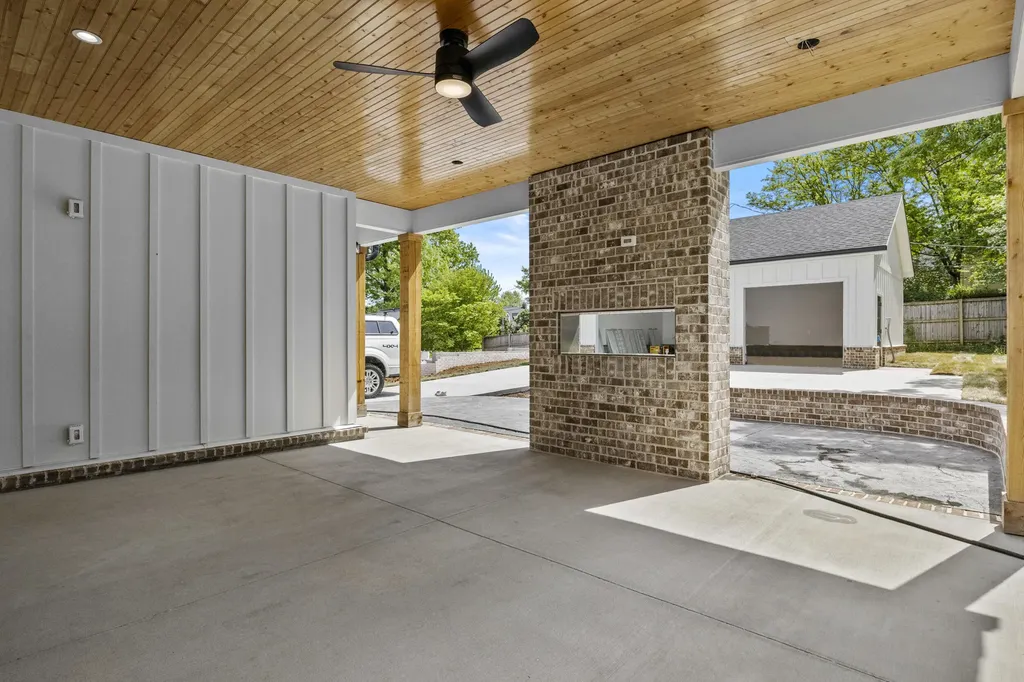 1212 Kastle Road Lexington KY 40502