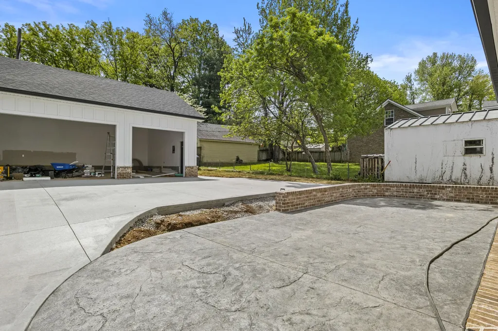 1212 Kastle Road Lexington KY 40502