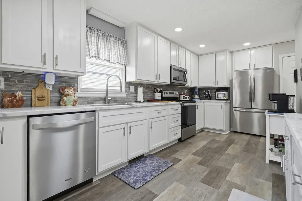 1043 Rhodella Lane Richmond KY 40475
