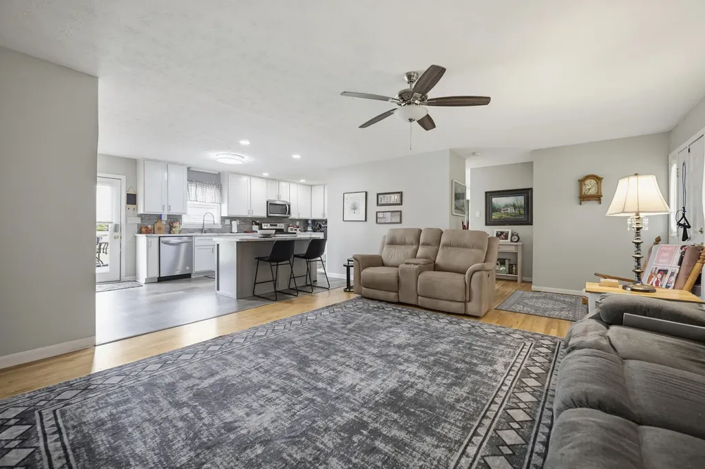 1043 Rhodella Lane Richmond KY 40475