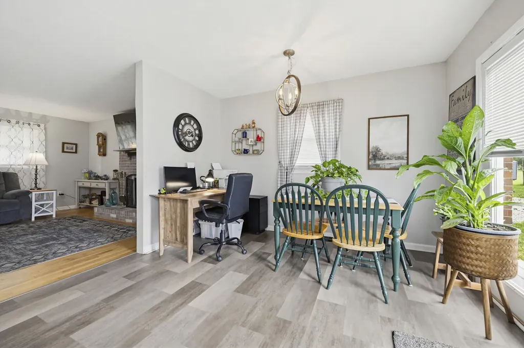 1043 Rhodella Lane Richmond KY 40475