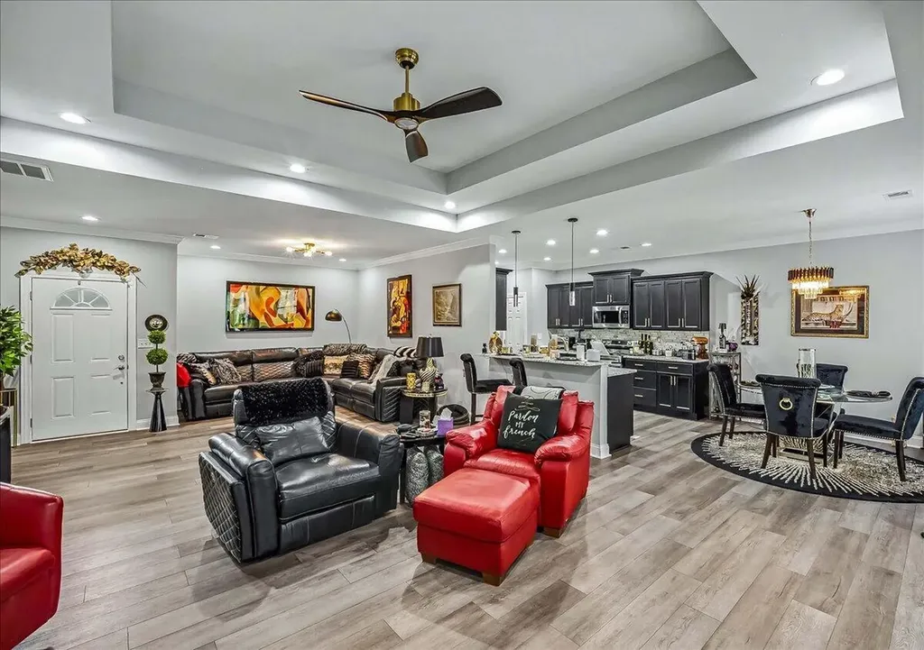 2047 Berry Hill Drive Frankfort KY 40601