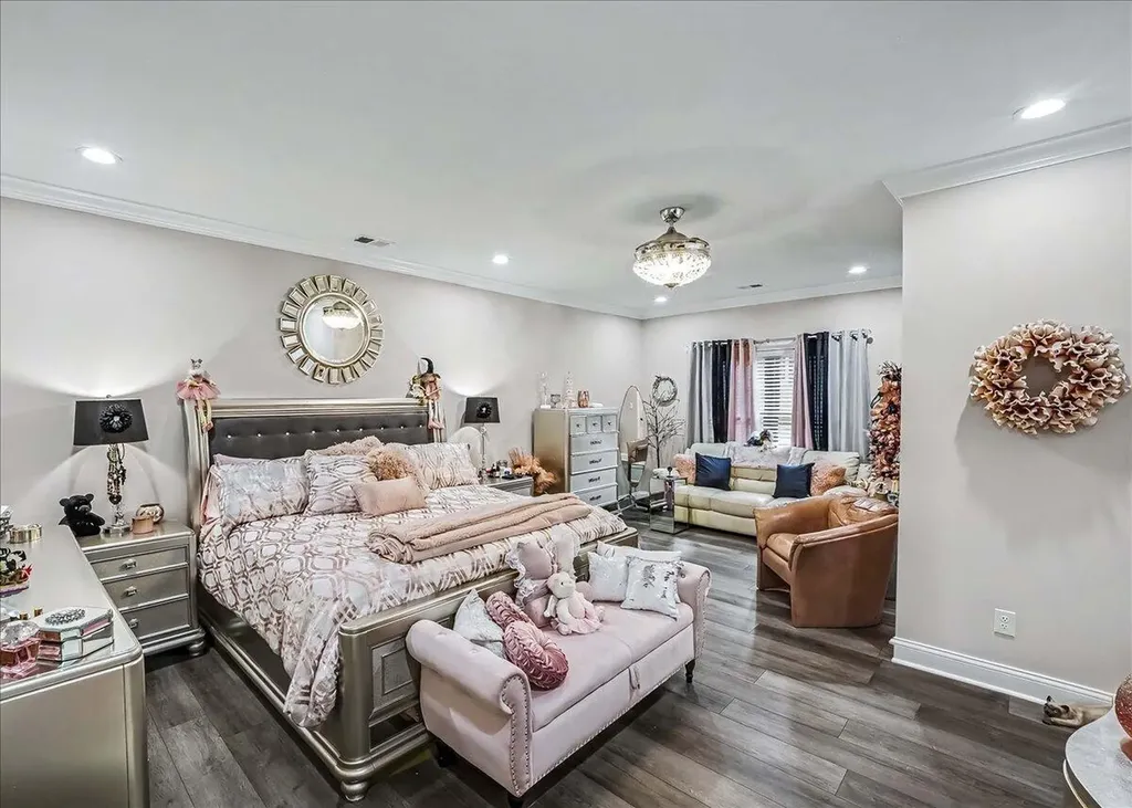 2047 Berry Hill Drive Frankfort KY 40601
