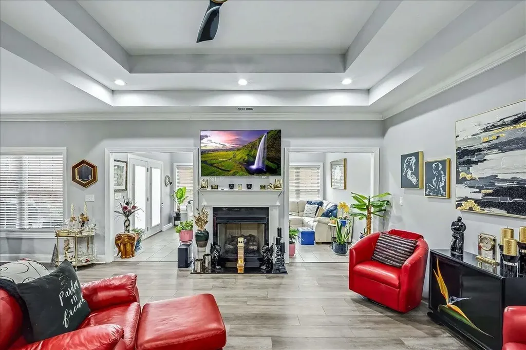 2047 Berry Hill Drive Frankfort KY 40601