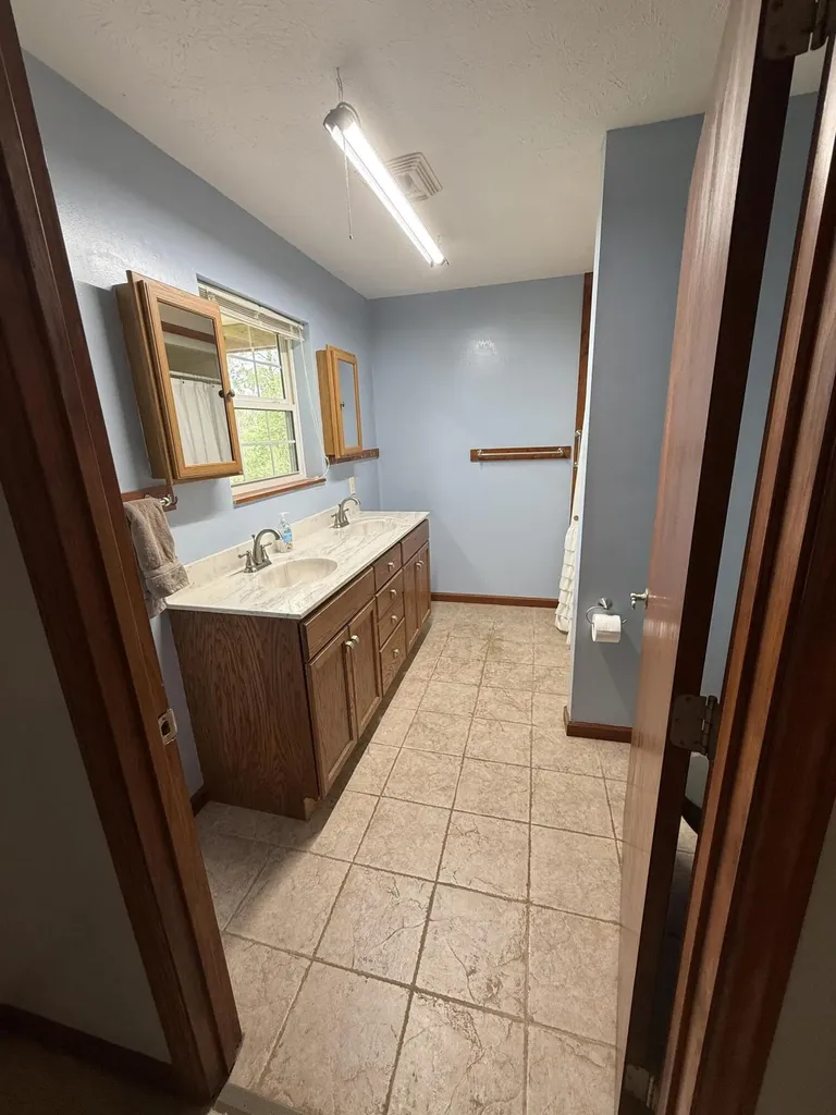 127 Mccoy Branch Road Louisa KY 41230