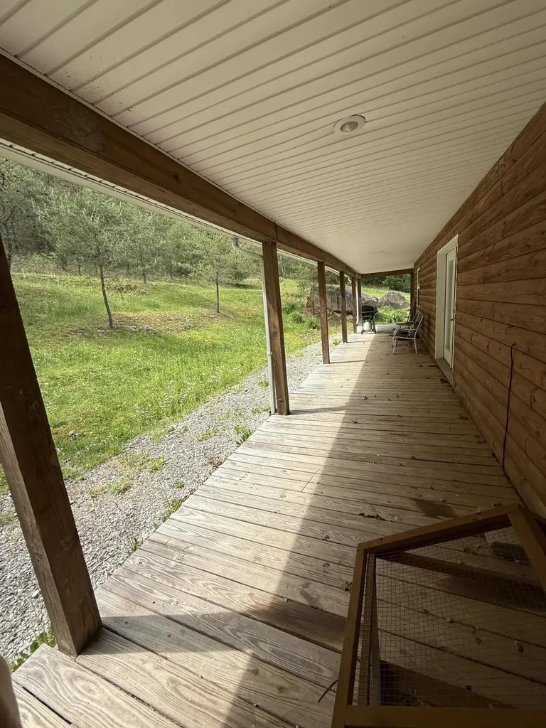 127 Mccoy Branch Road Louisa KY 41230