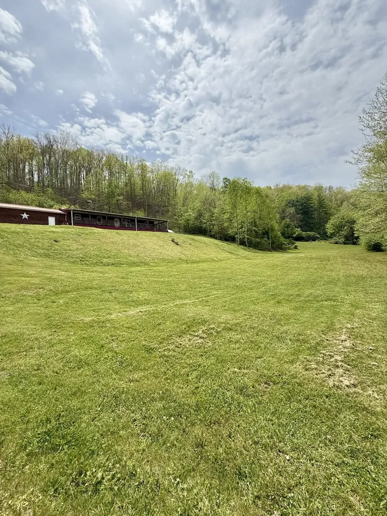 127 Mccoy Branch Road Louisa KY 41230