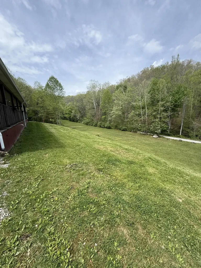 127 Mccoy Branch Road Louisa KY 41230
