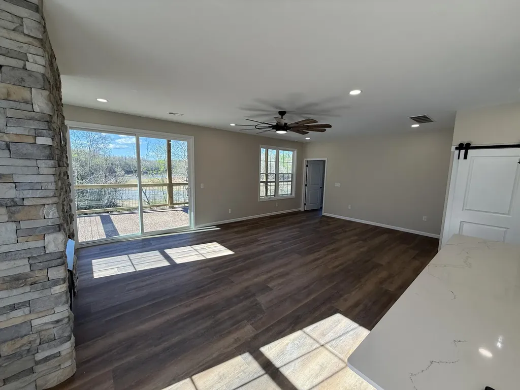 265 Stargazer Lane Falls Of Rough KY 40119