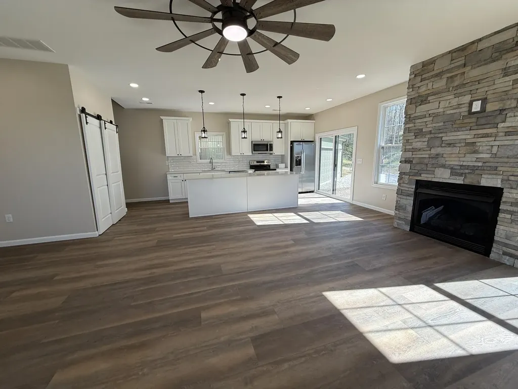 265 Stargazer Lane Falls Of Rough KY 40119