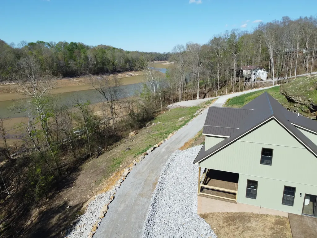 265 Stargazer Lane Falls Of Rough KY 40119