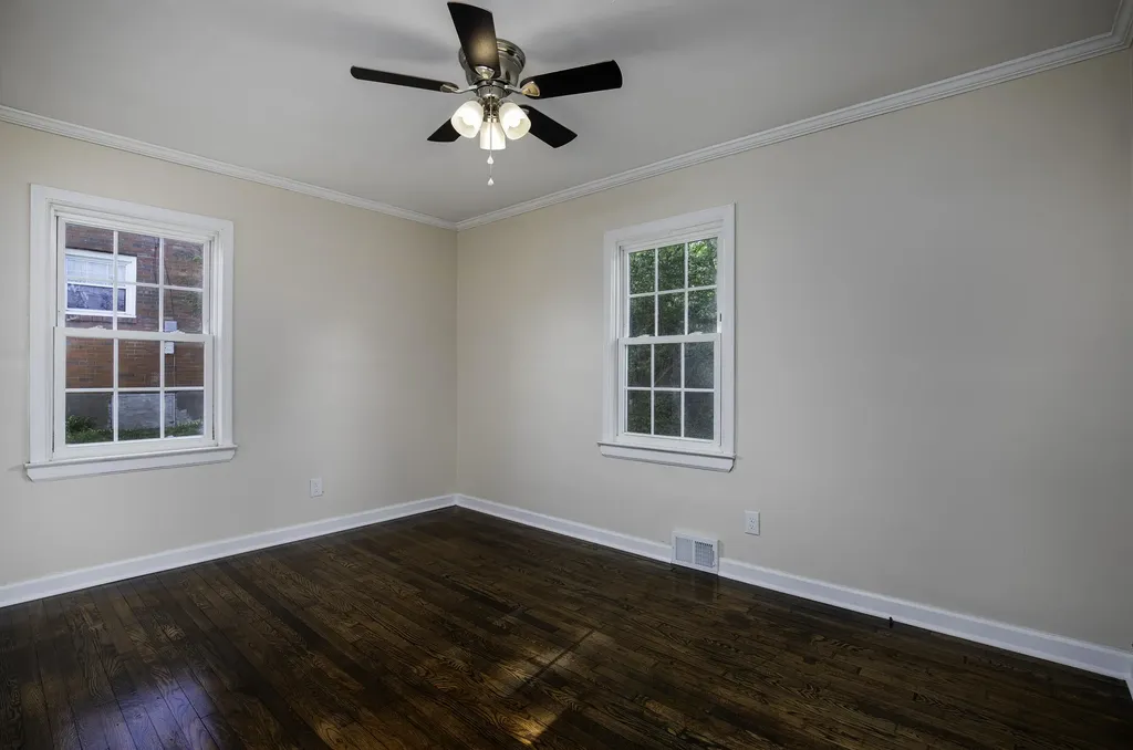 1746 Gettysburg Road Lexington KY 40504
