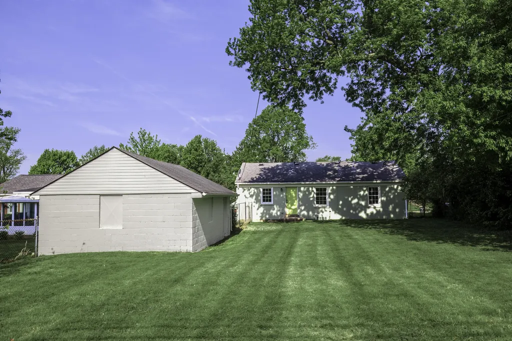 1746 Gettysburg Road Lexington KY 40504