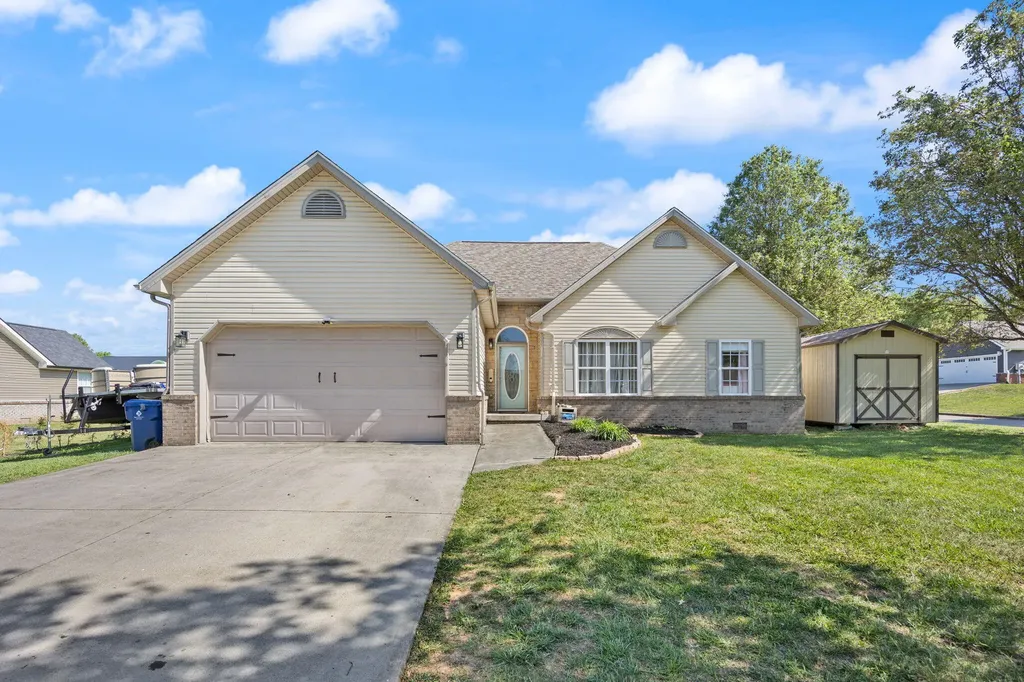 372 Ridgewood Drive Somerset KY 42503