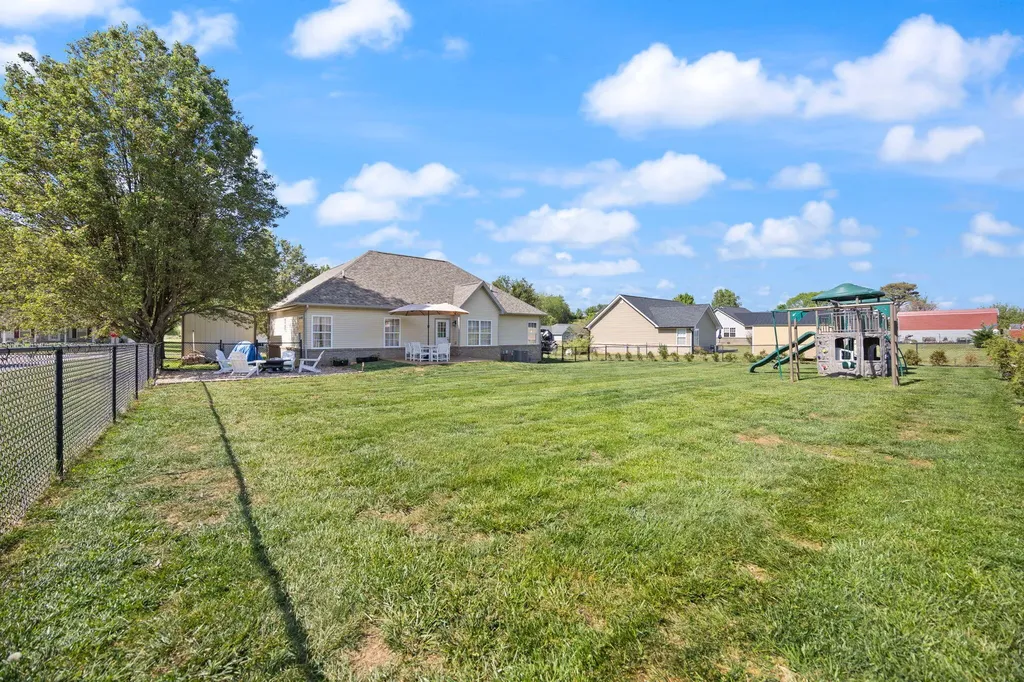 372 Ridgewood Drive Somerset KY 42503