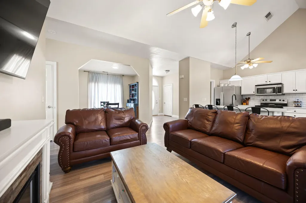 372 Ridgewood Drive Somerset KY 42503