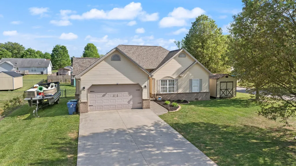 372 Ridgewood Drive Somerset KY 42503