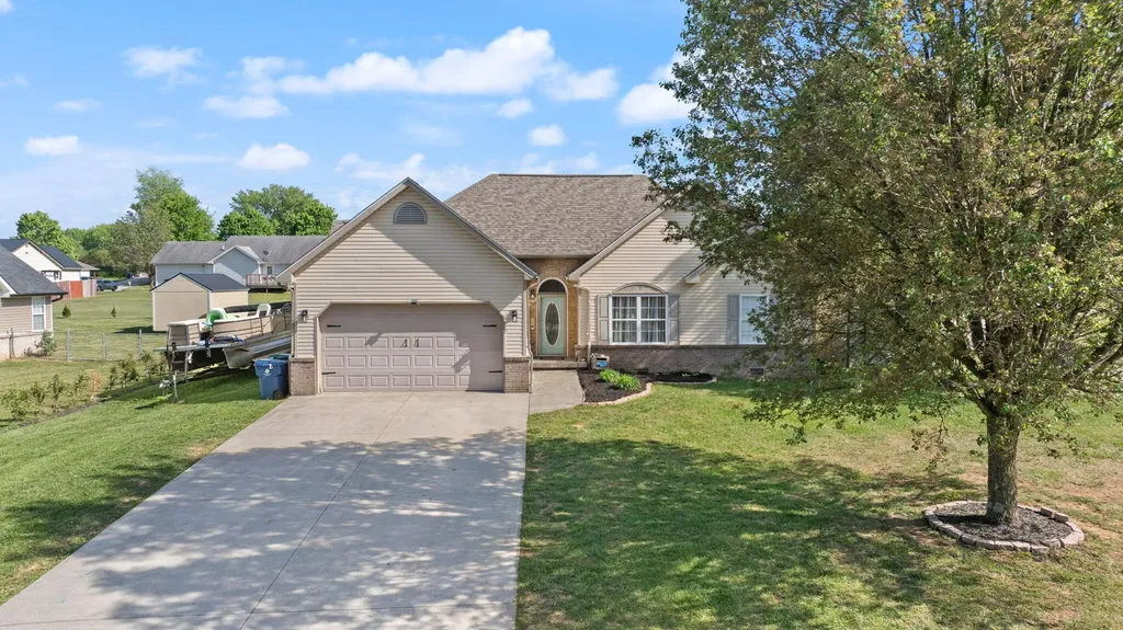 372 Ridgewood Drive Somerset KY 42503