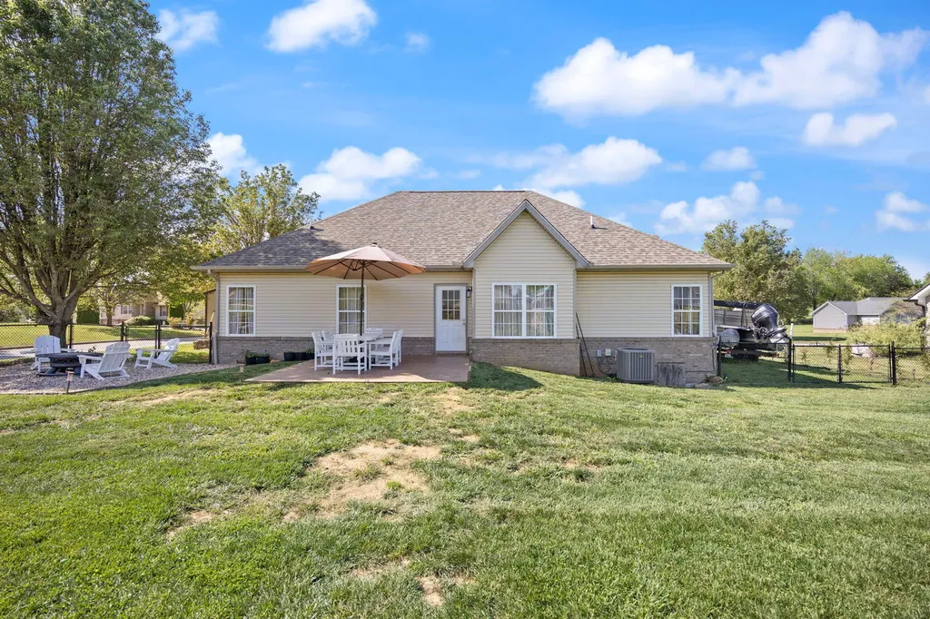 372 Ridgewood Drive Somerset KY 42503