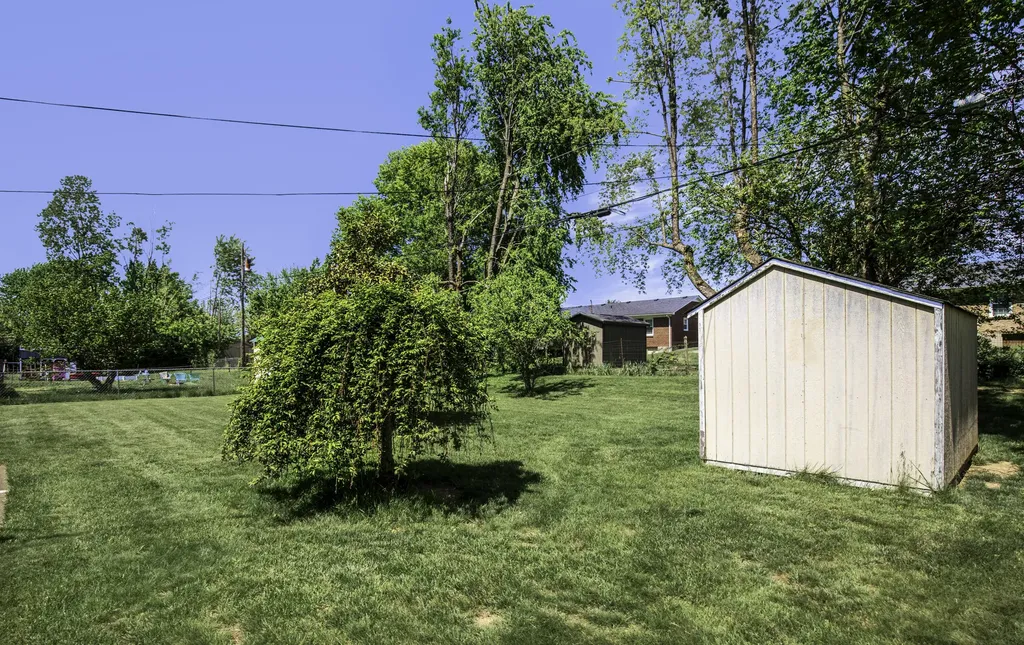 836 Kingsway Drive Versailles KY 40383