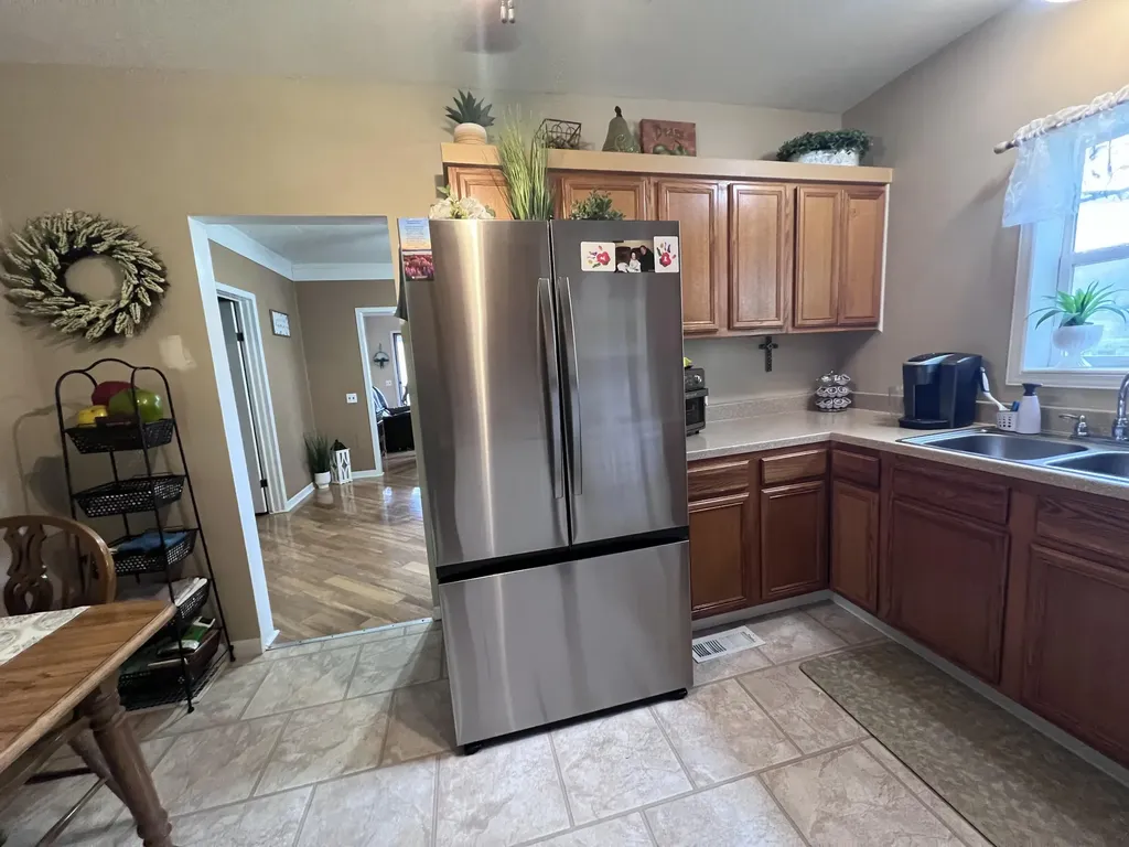 59 River Road Miracle KY 40856